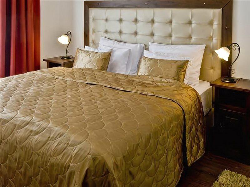 Corvin Lux Aparthotel Budapest Exterior photo